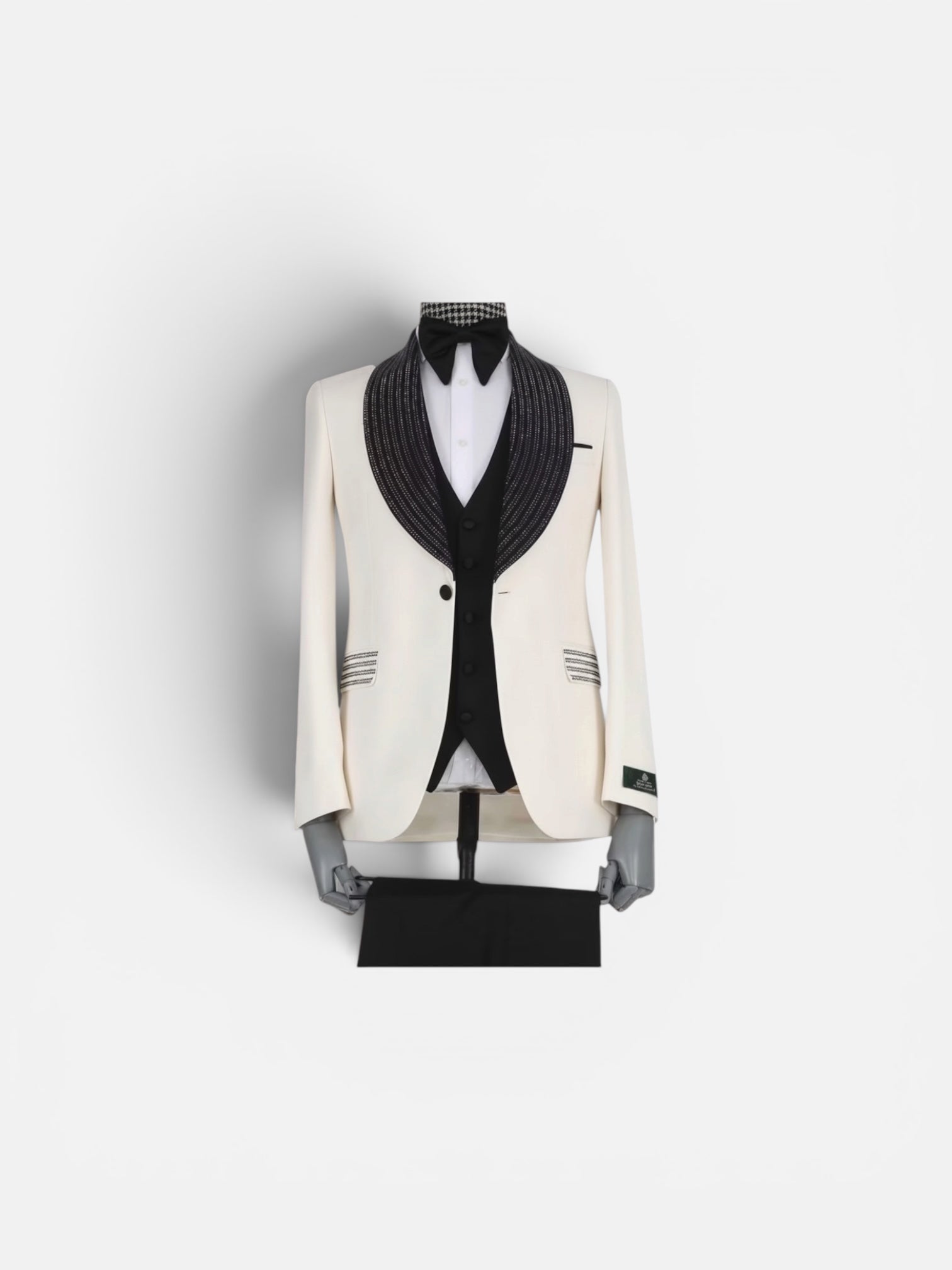 MAISON ÉTOILE White Shawl Lapel Tuxedo – Made in Turkey